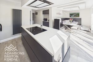 Photo 19- click for photo gallery